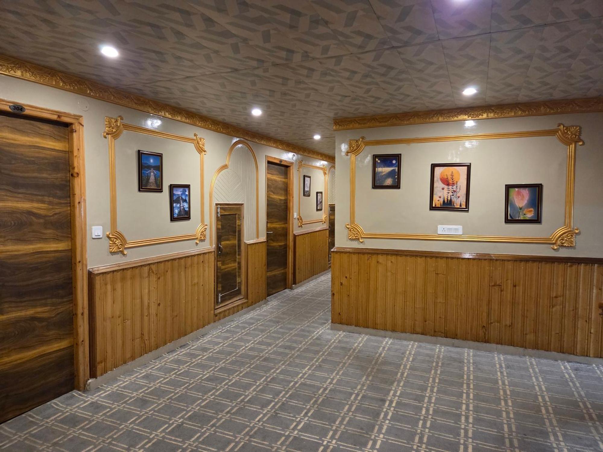 Hill River Resort By West Western Manāli Dış mekan fotoğraf