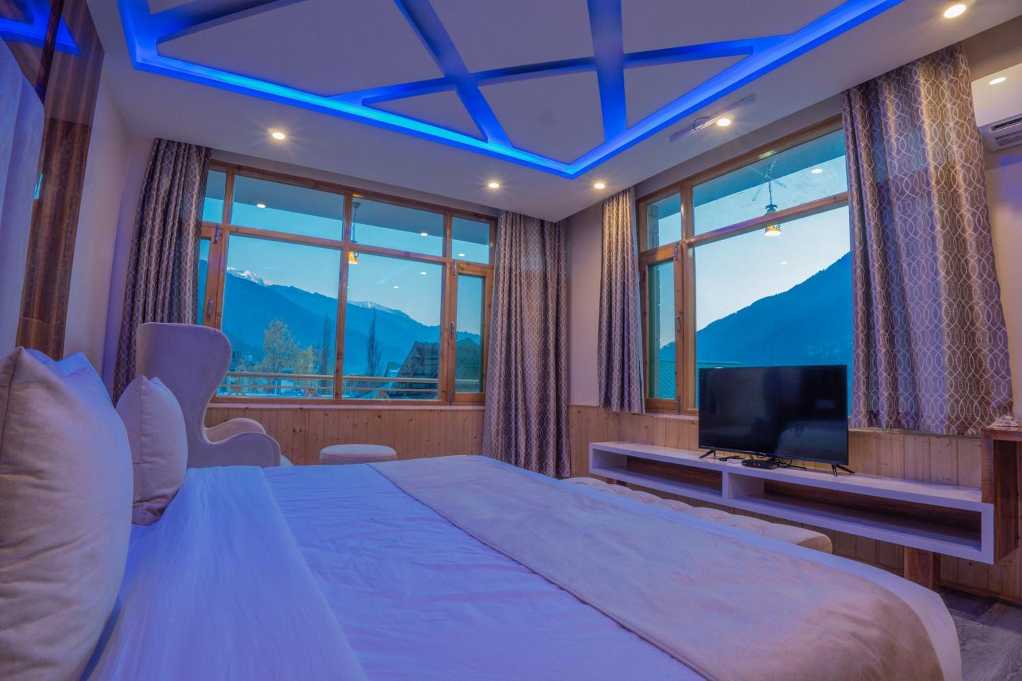 Hill River Resort By West Western Manāli Dış mekan fotoğraf