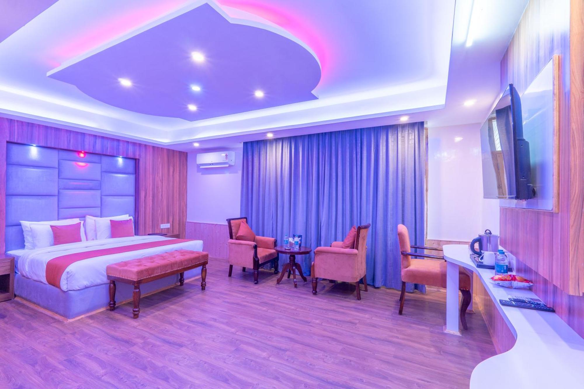Hill River Resort By West Western Manāli Dış mekan fotoğraf